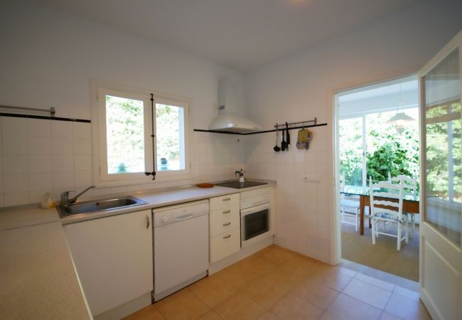 Chalet in Cala Sant Vicenç - Wonderful Villa Pi Gros