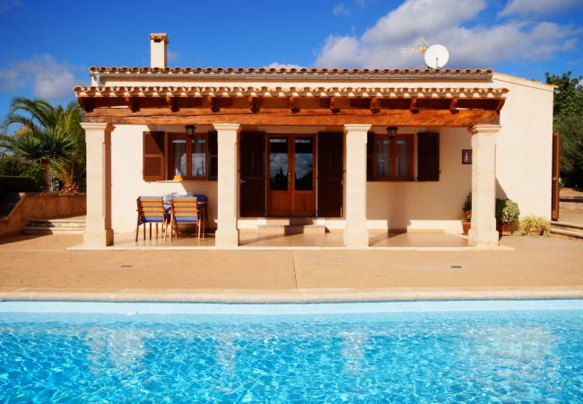 Country house in Calas de Mallorca - PRECIOSA FINCA ES GARRIGO